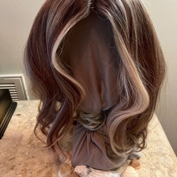 Human Hair Topper - Picture 8 of 8